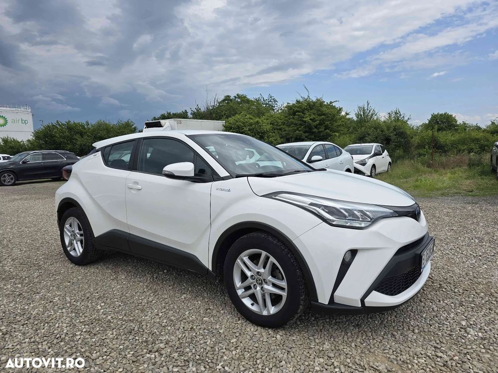 TOYOTA C-HR 2021 — imagine 2