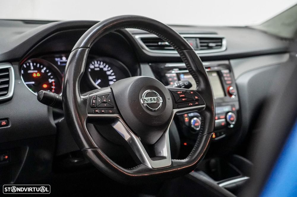 Nissan Qashqai 1.5 dCi N-Connecta - 9