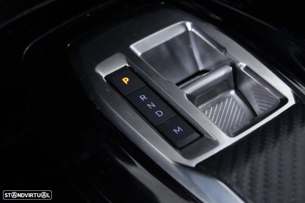 Peugeot 208 1.2 PureTech Allure EAT8 - 31