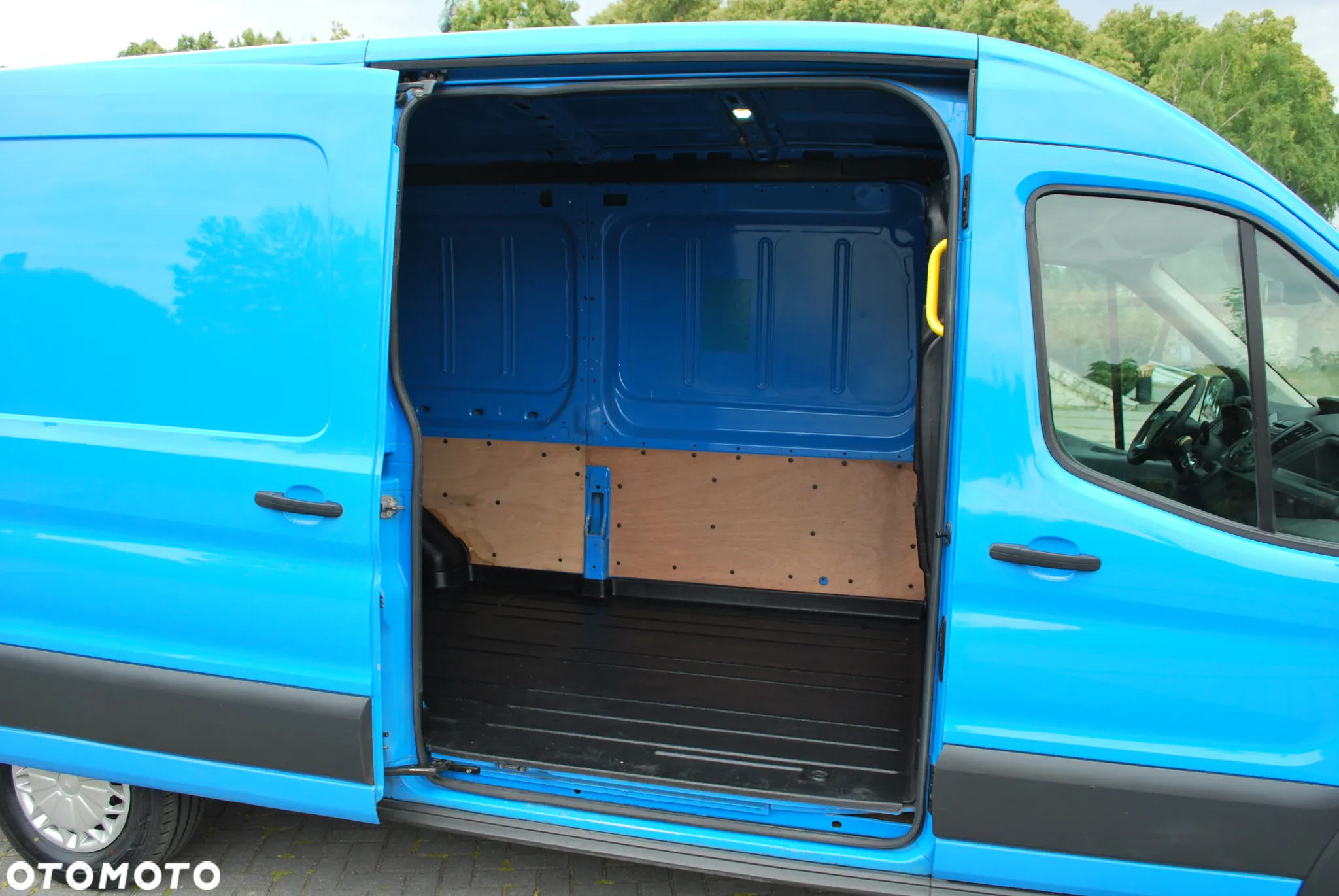 Ford Transit 2.2tdci 125KM L3H2 - 12