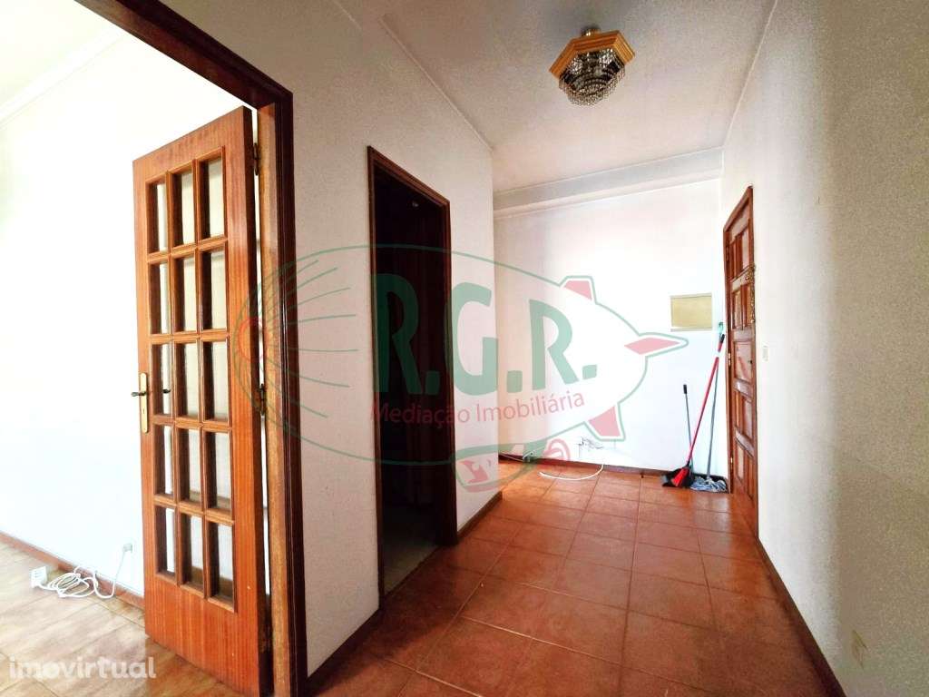 T3 de 3 Frentes | Próximo Estação Comboios Rio Tinto - Grande imagem: 5/32