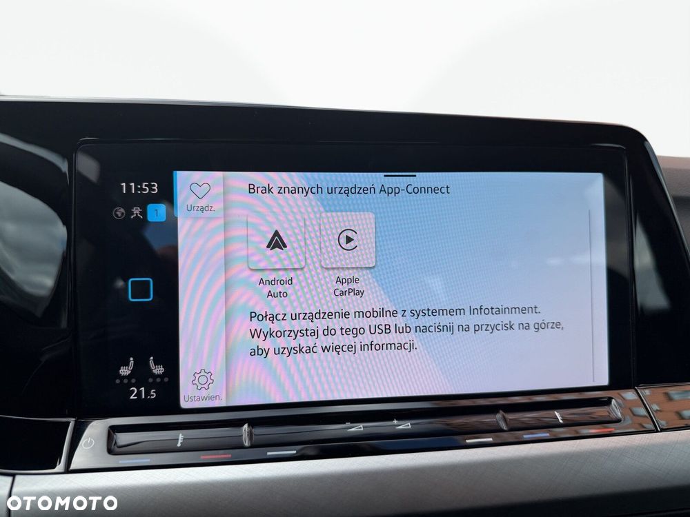 Volkswagen Golf 1.5 eTSI Life DSG - 26