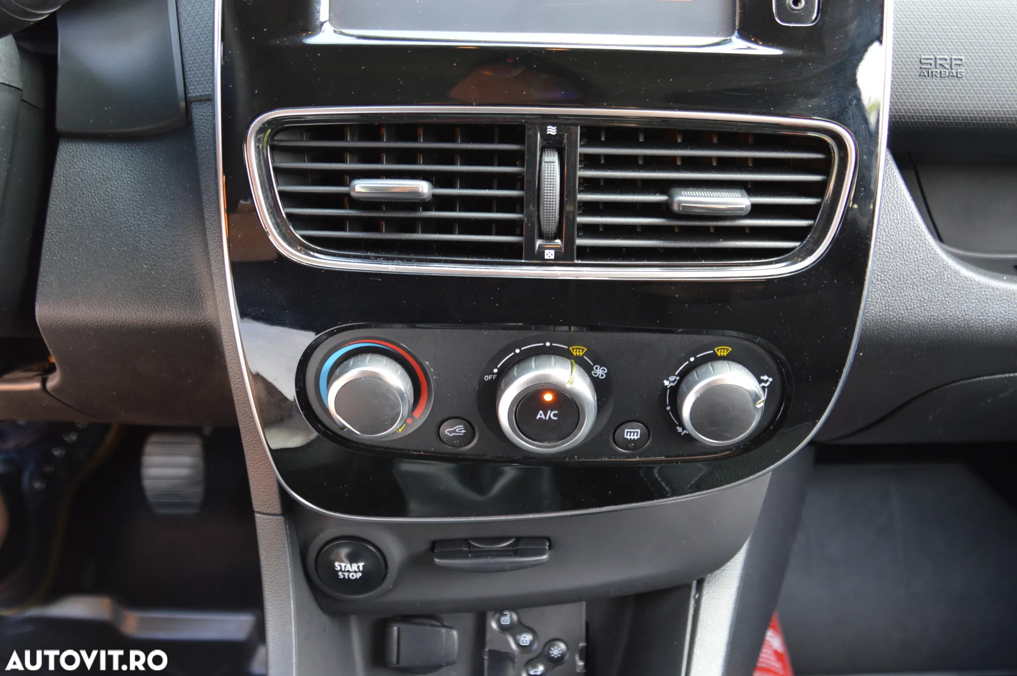 Renault Clio TCe 90 ZEN - 20