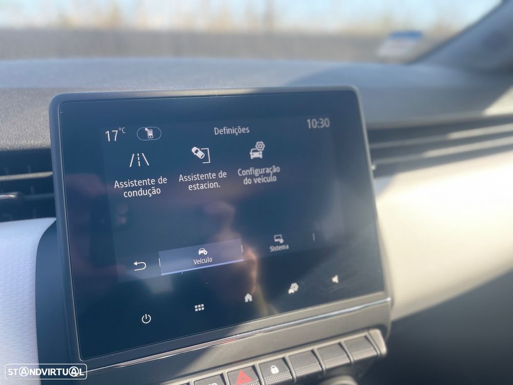 Renault Clio 1.5 Blue dCi Techno - 19