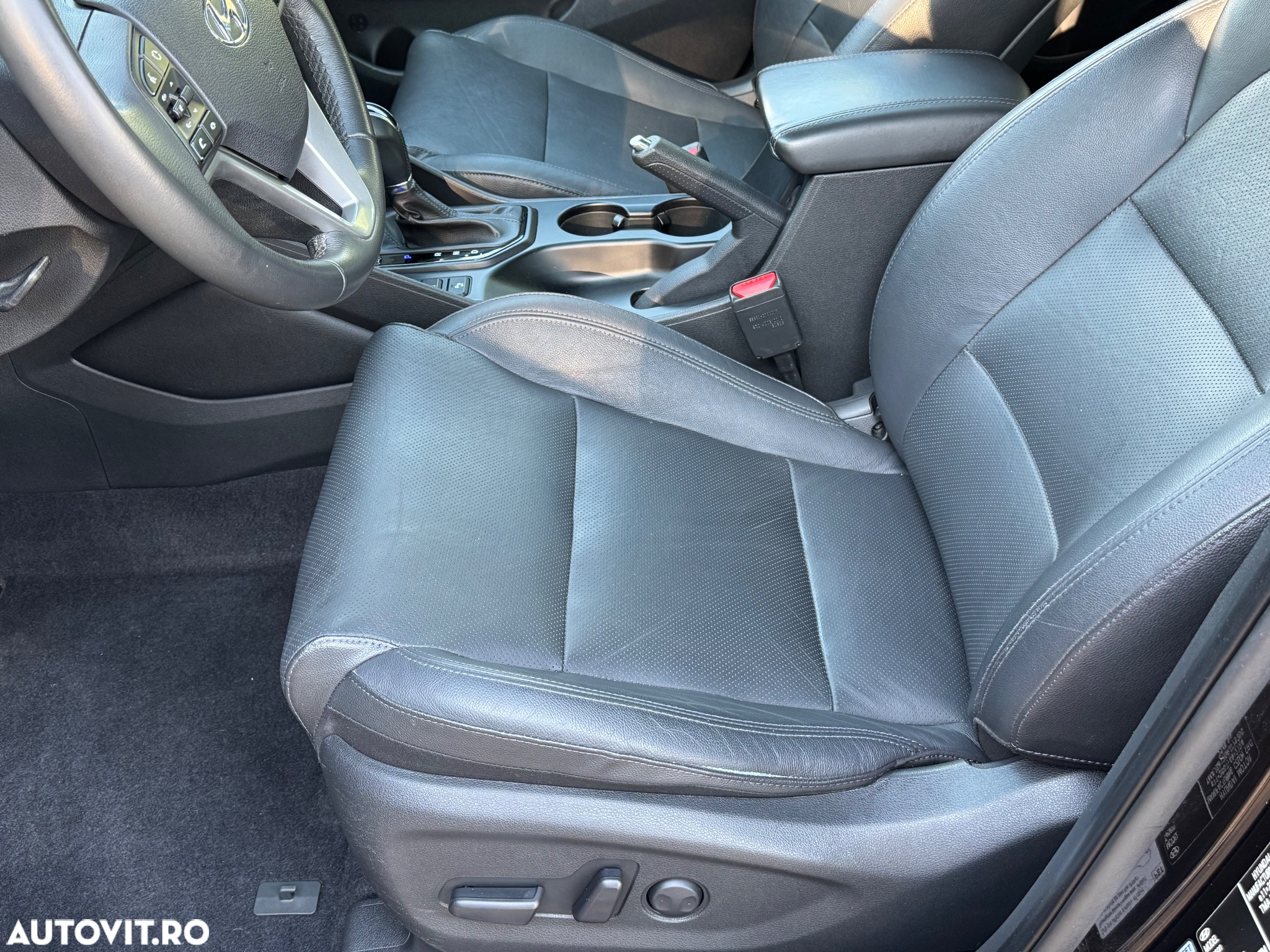 Hyundai Tucson 1.6 CRDi 4WD 7DCT Premium - 10