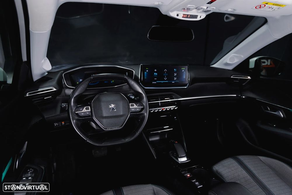 Peugeot e-208 Allure Pack - 16