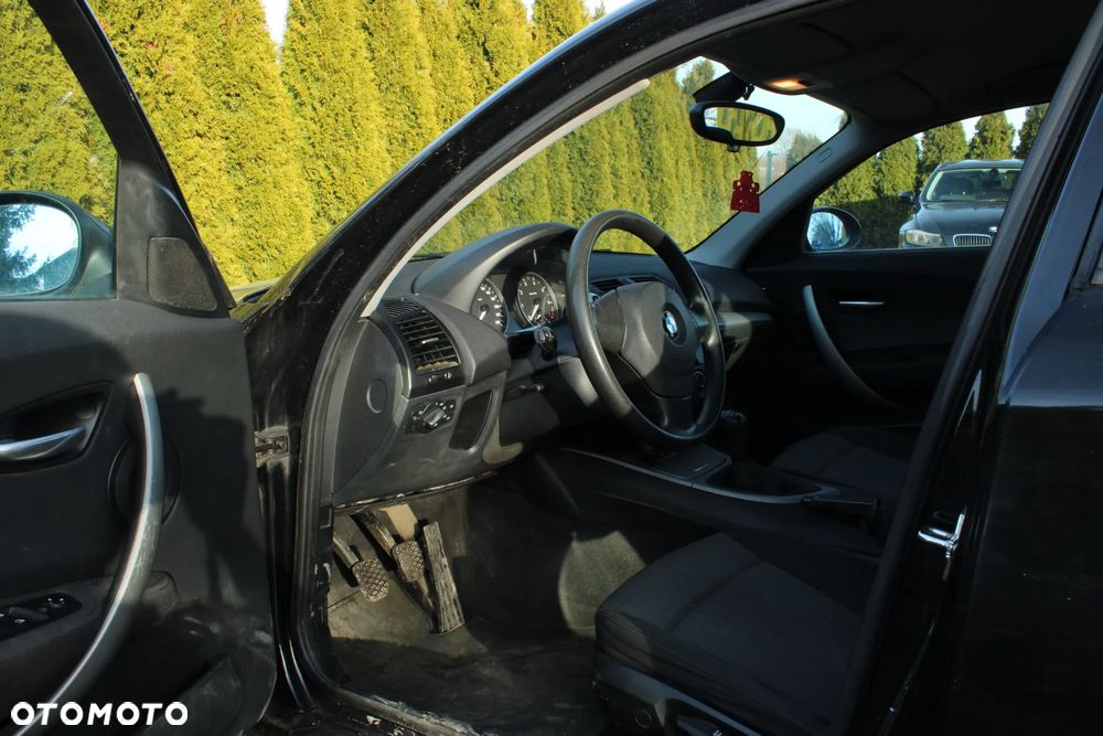 BMW Seria 1 - 9