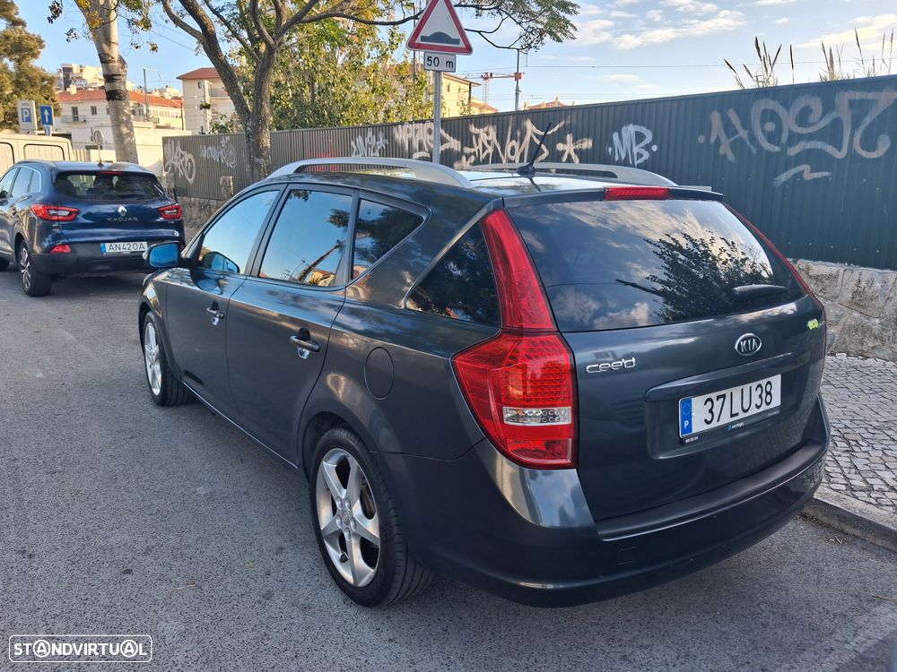 Kia Ceed SW 1.6 CRDi TX ISG - 5