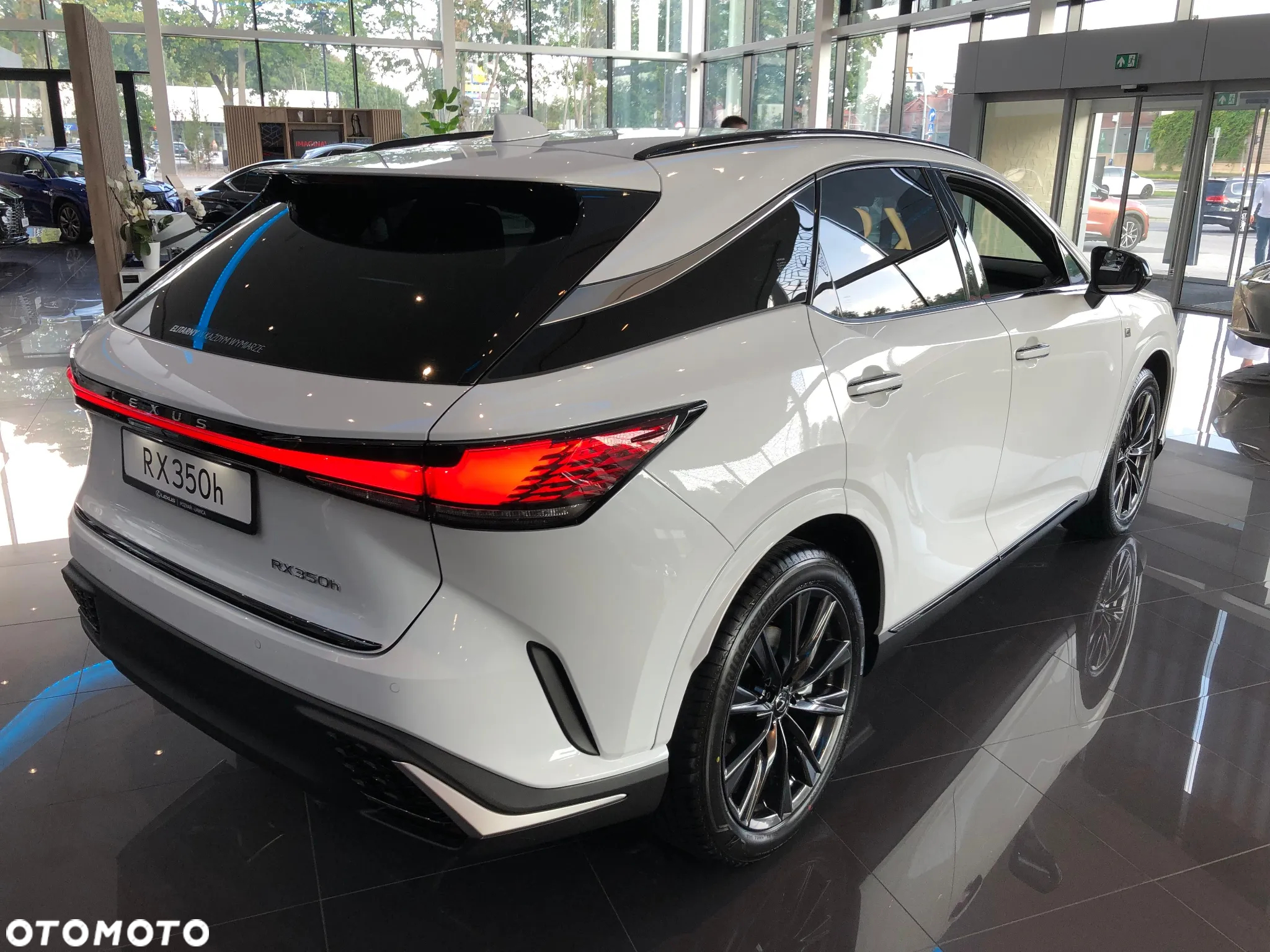 Lexus RX 350h F Sport Design - 6