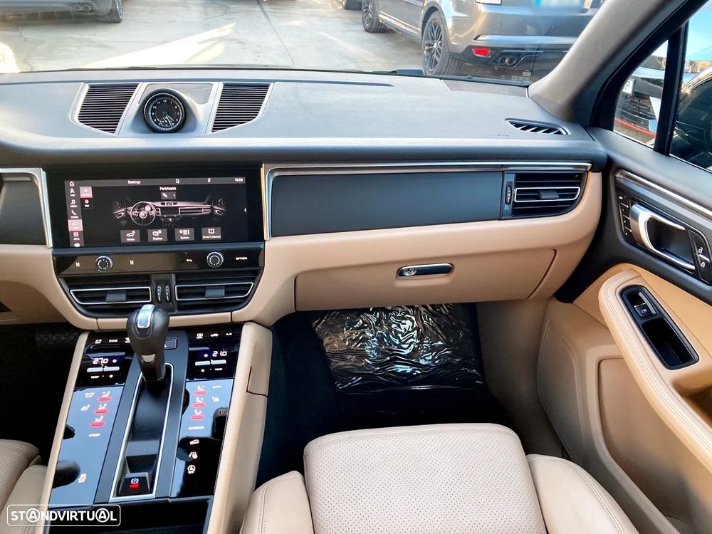 Porsche Macan Standard - 11