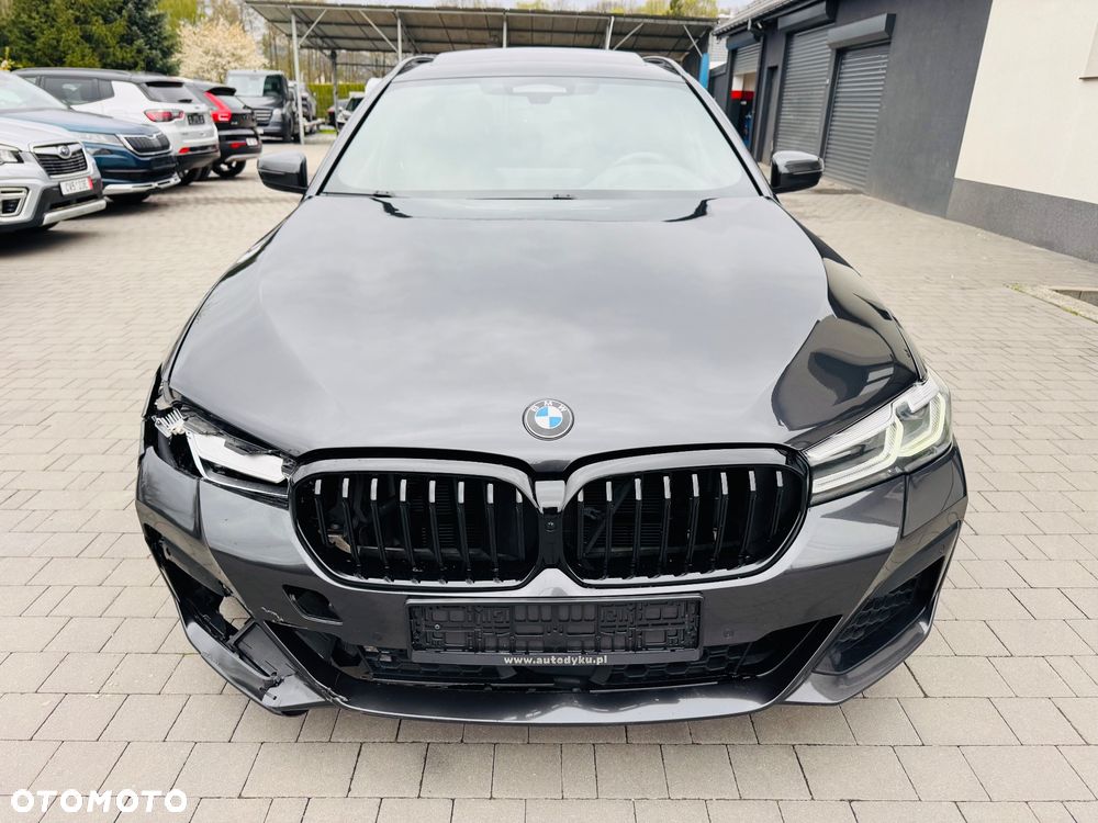 BMW Seria 5 530d xDrive mHEV M Sport sport - 4