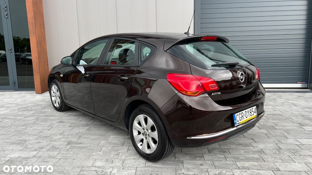 Opel Astra 1.6 Cosmo - 2