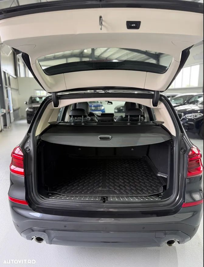 BMW X3 xDrive20d Aut. - 11
