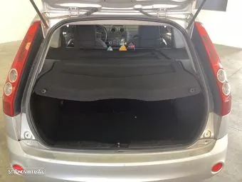Ford Fiesta 1.4 TDCi Connection - 6