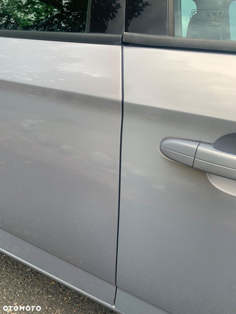 Ford Mondeo 2.0 Trend - 18