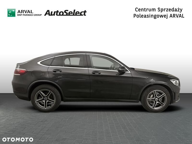 Mercedes-Benz GLC - 8