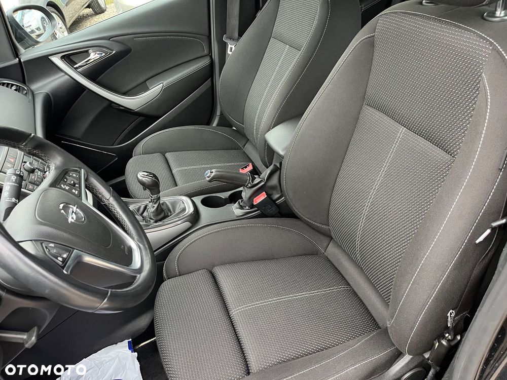 Opel Astra 1.4 Turbo Sport - 11