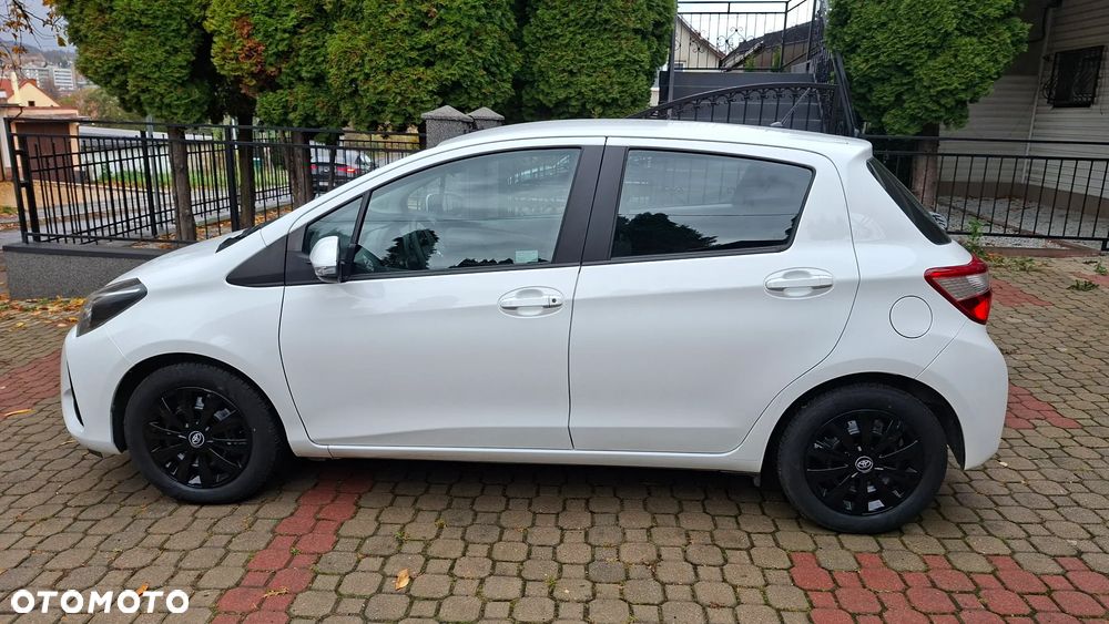 Toyota Yaris 1.0 Active EU6 - 5