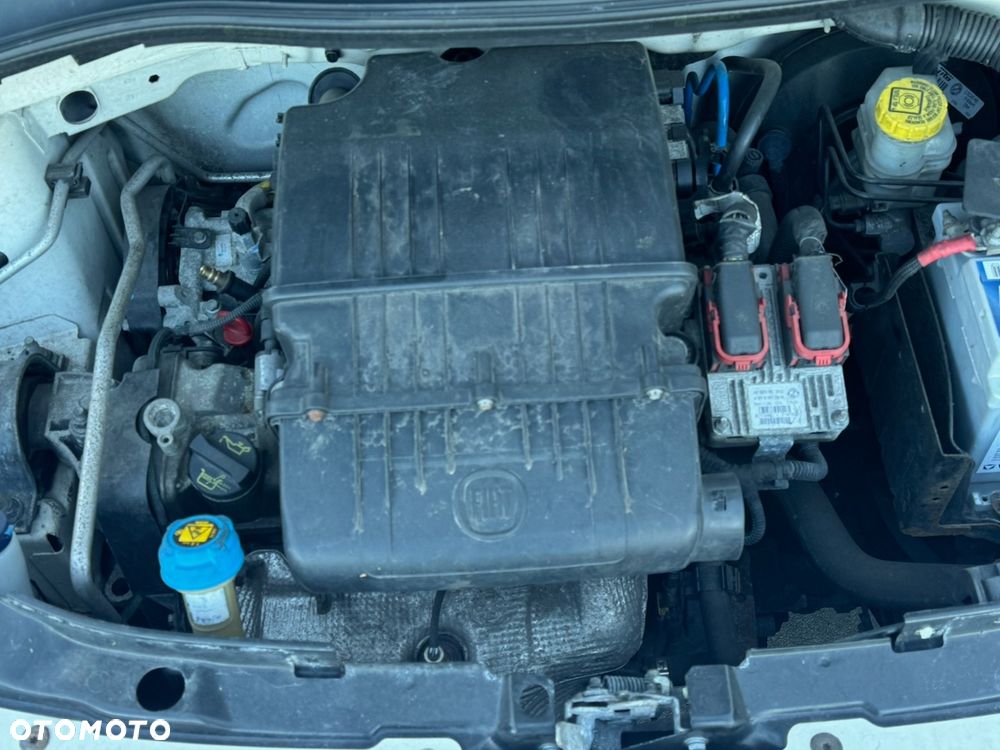 Fiat 500 1.2 8V Lounge - 11