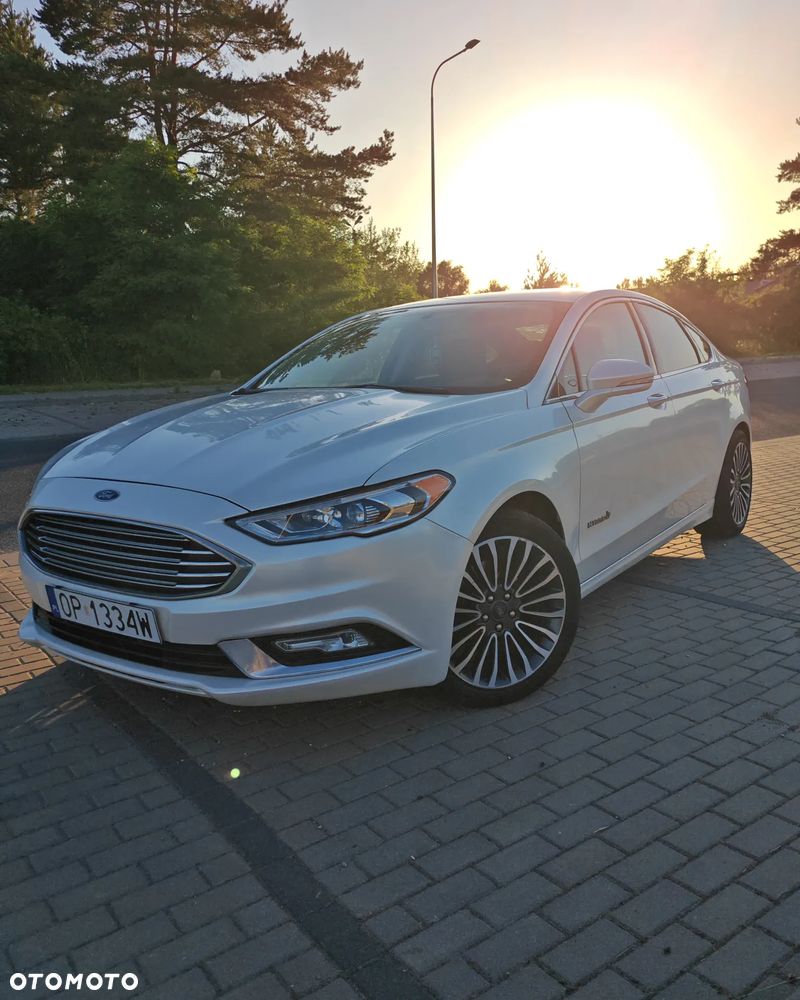 Ford Mondeo - 25