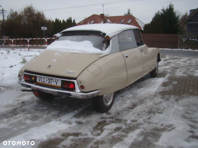 Citroën DS - 6