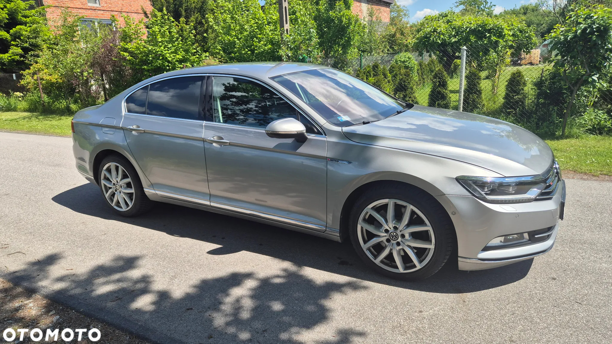 Volkswagen Passat 2.0 TDI Bi-Turbo BMT 4Mot Highline DSG - 9