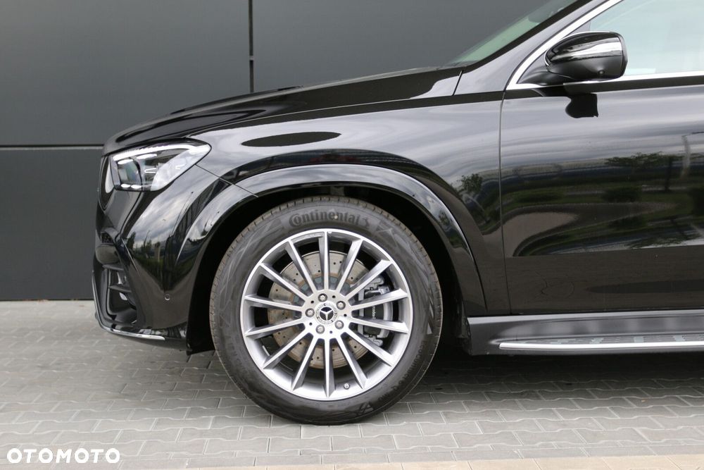 Mercedes-Benz GLE - 12