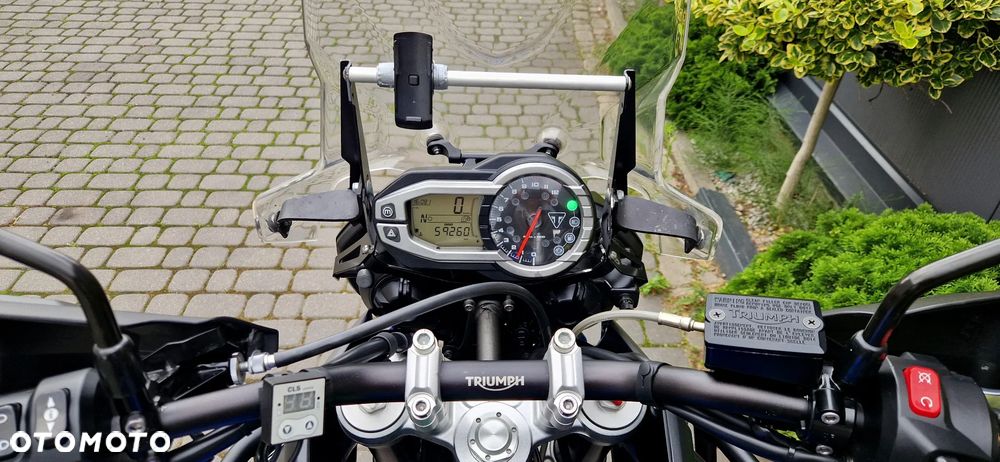 Triumph Tiger - 12