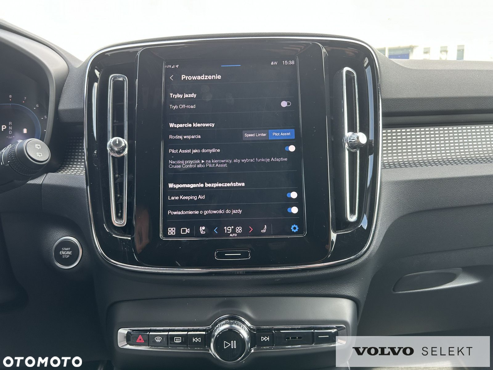 Volvo XC 40 - 17