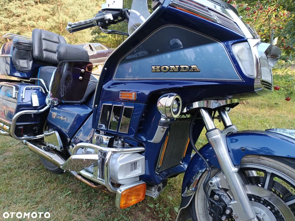Honda GL - 13