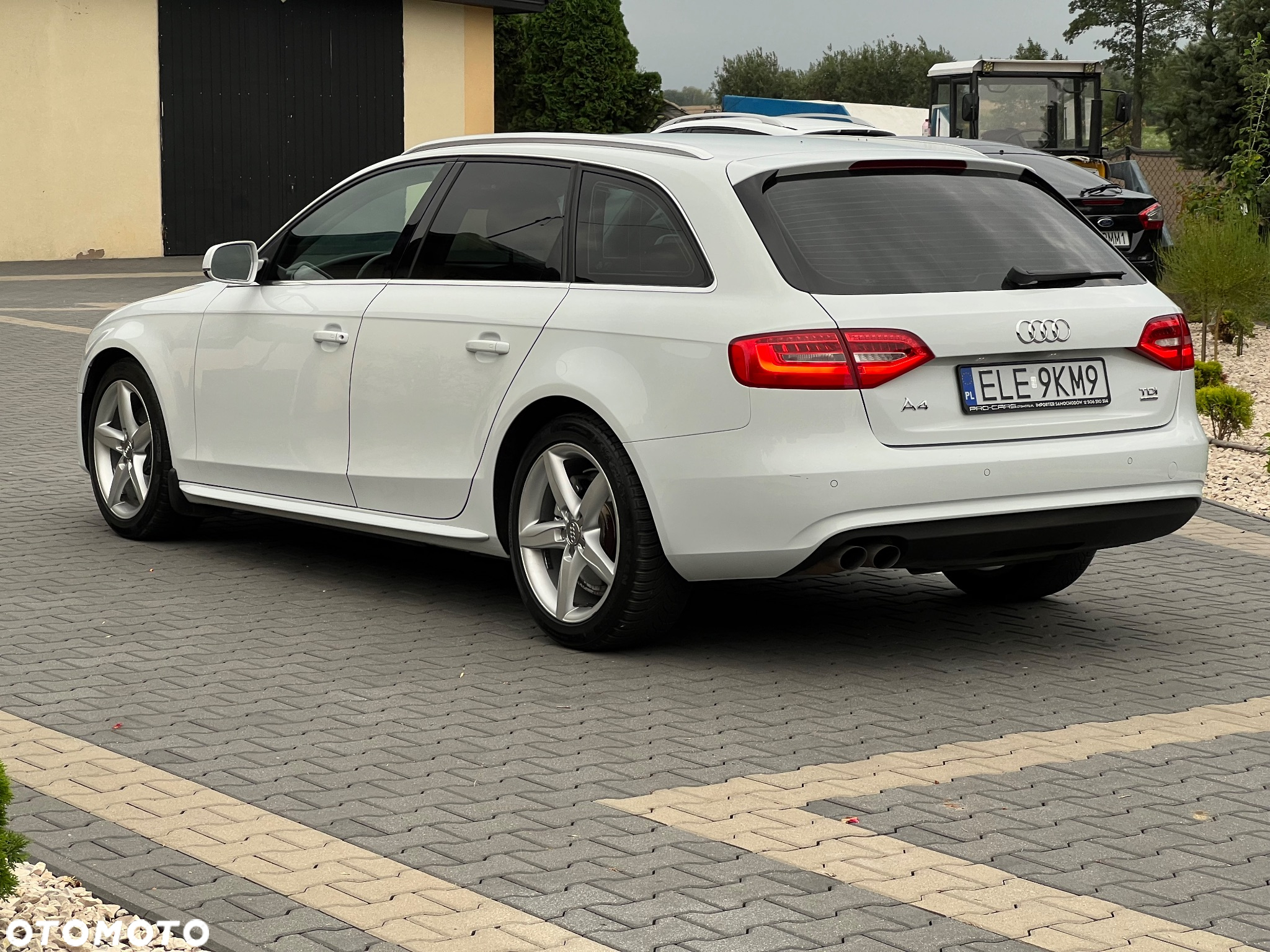 Audi A4 Avant 2.0 TDI Quattro S tronic - 8