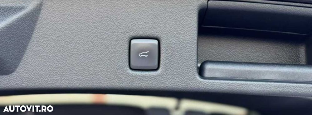 Ford Kuga - 15