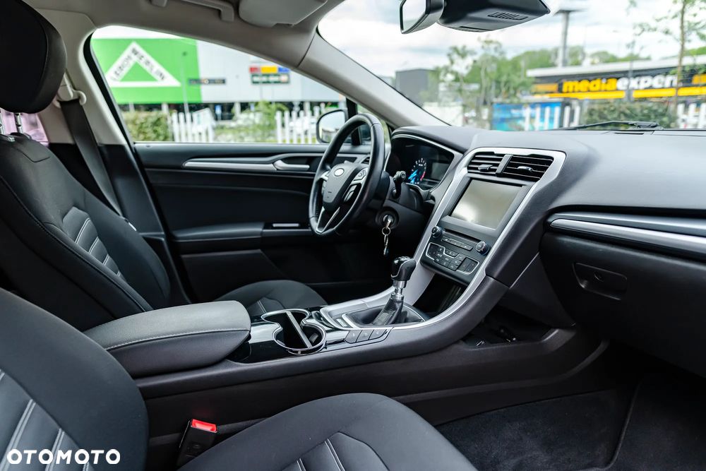 Ford Mondeo 2.0 TDCi Titanium - 10