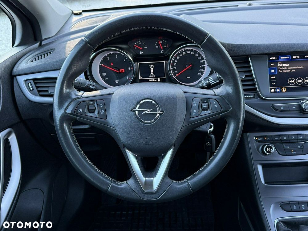 Opel Astra - 22