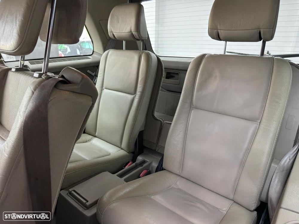 Volvo XC 90 2.4 D5 7L Nivel 3 Auto. - 19