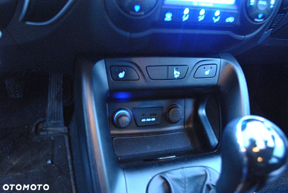 Hyundai ix35 2.0 2WD Comfort - 13