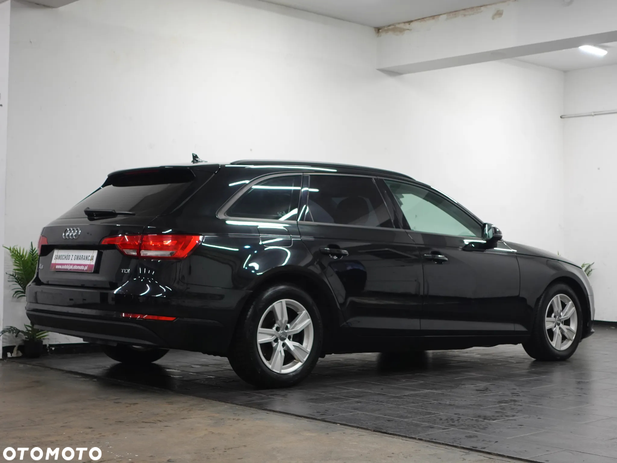Audi A4 Avant 2.0 TDI - 10