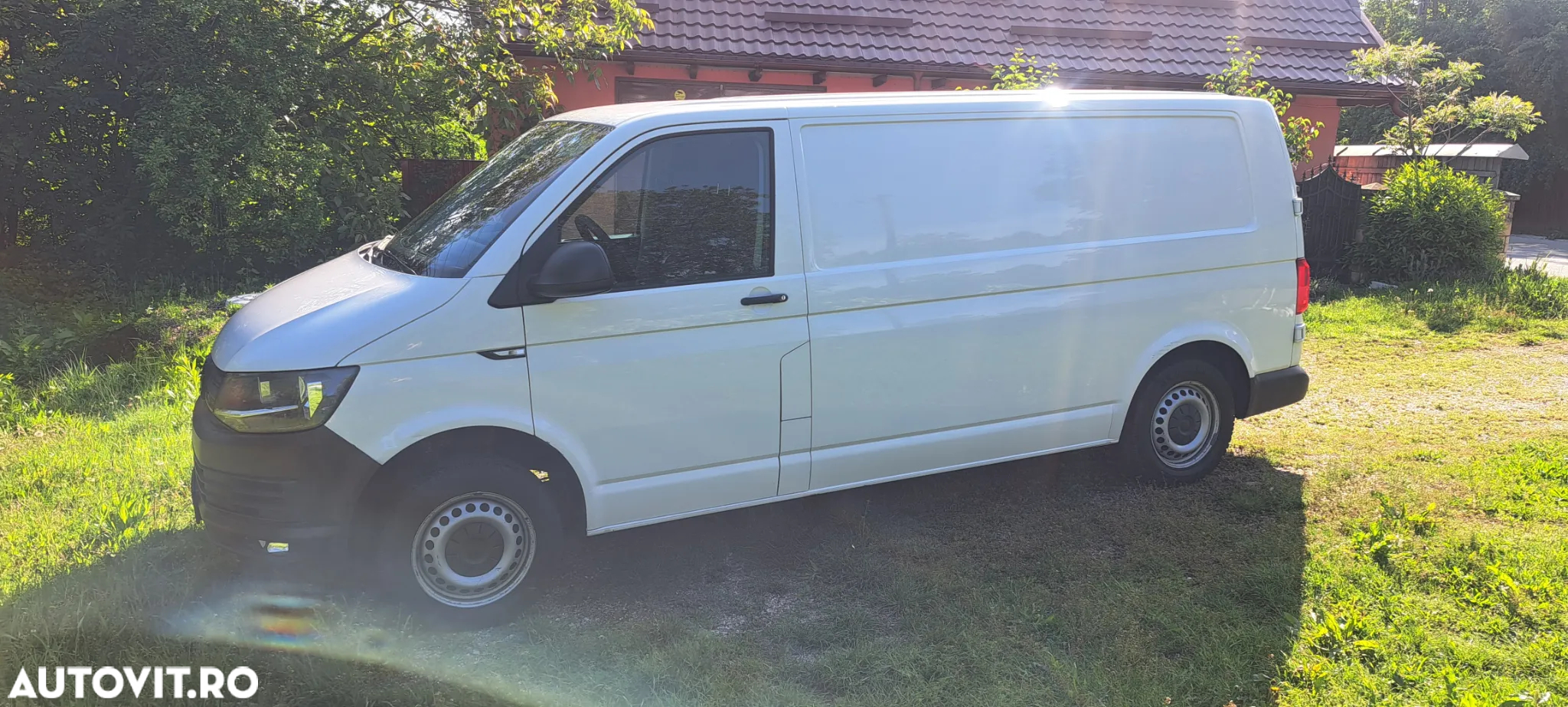 Volkswagen Transporter - 4