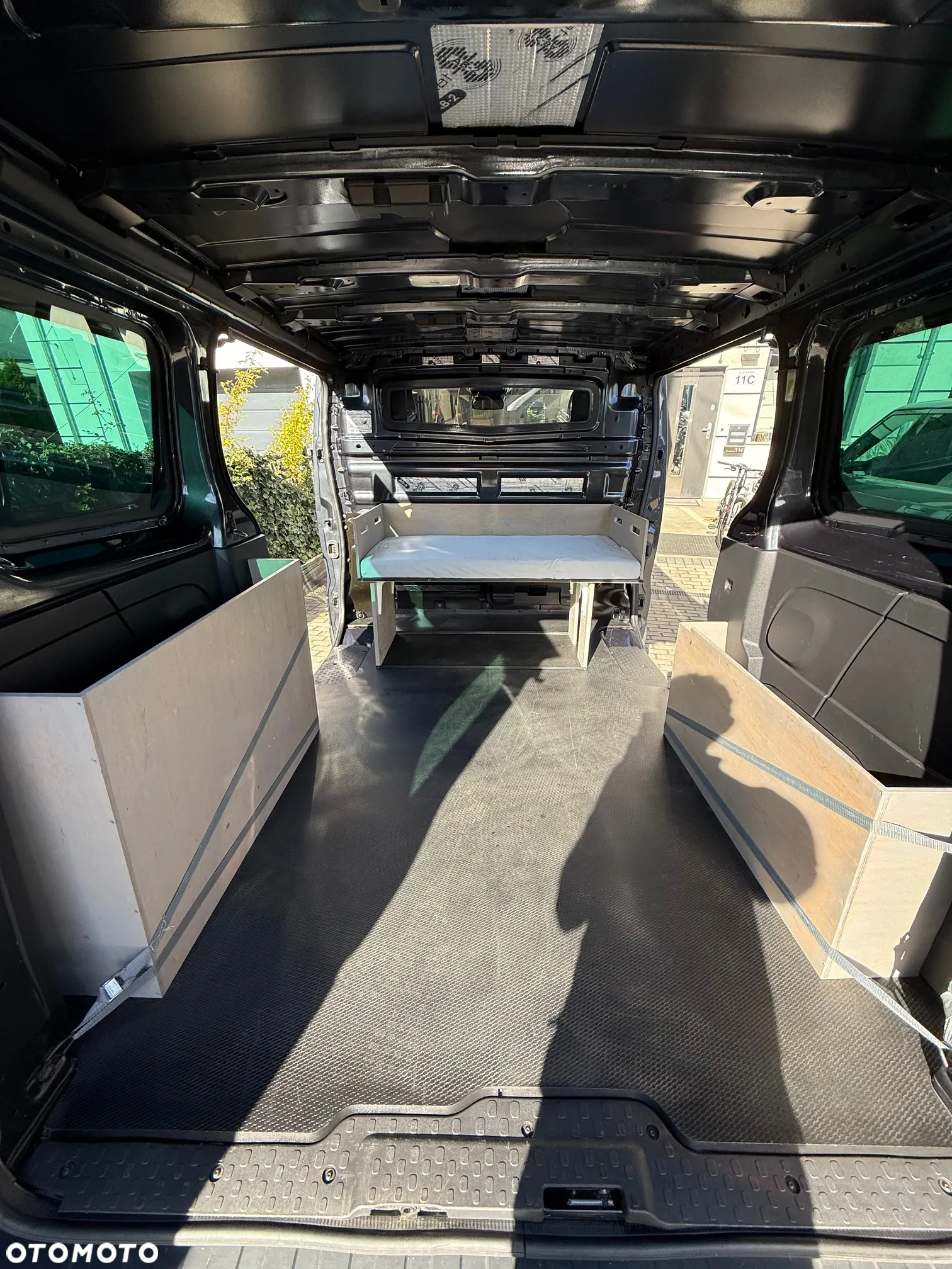Renault Trafic - 26