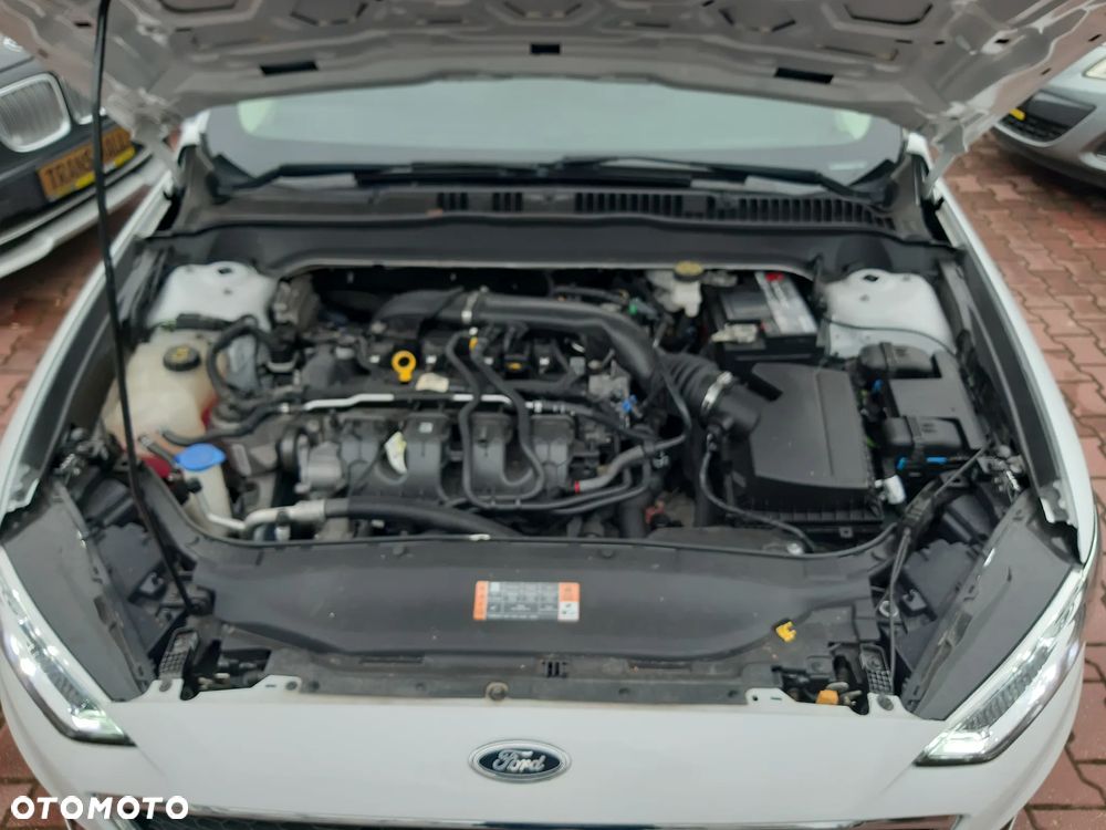 Ford Fusion 2.0 EcoBoost Titanium - 6