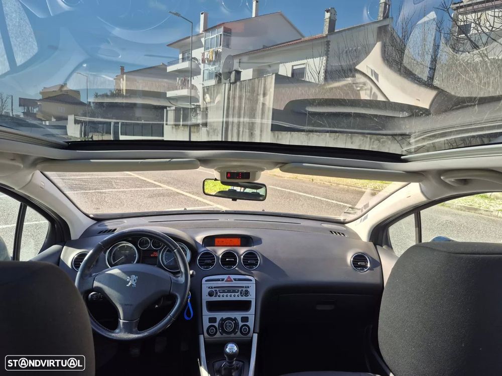 Peugeot 308 SW 1.6 HDi Premium CVM6 - 11