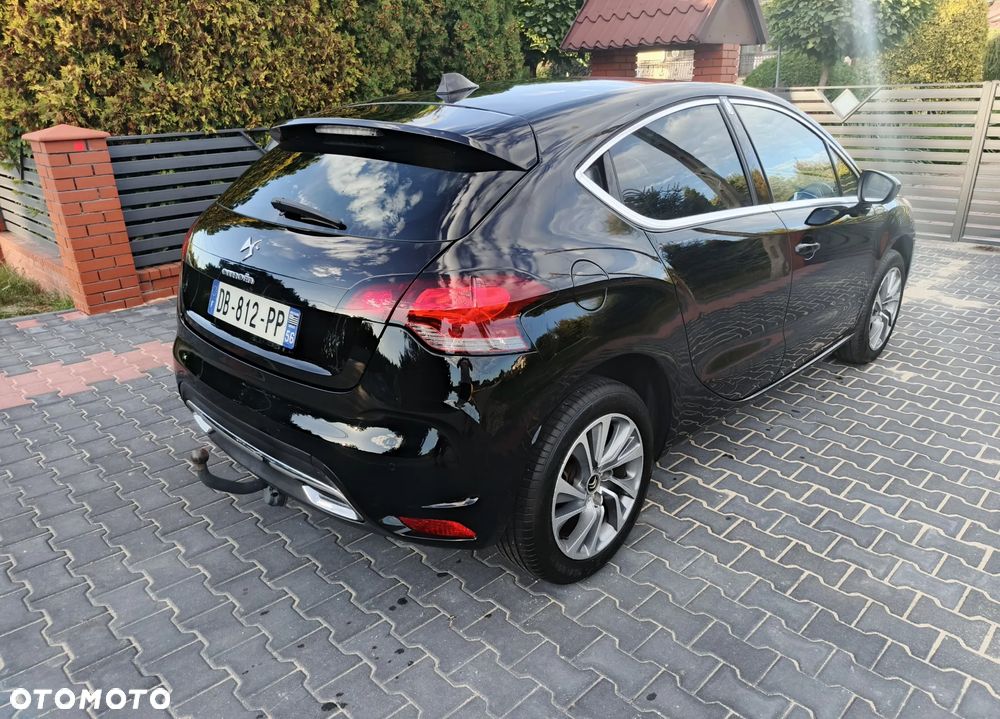 Citroën DS4 e-HDi 115 Chic - 14