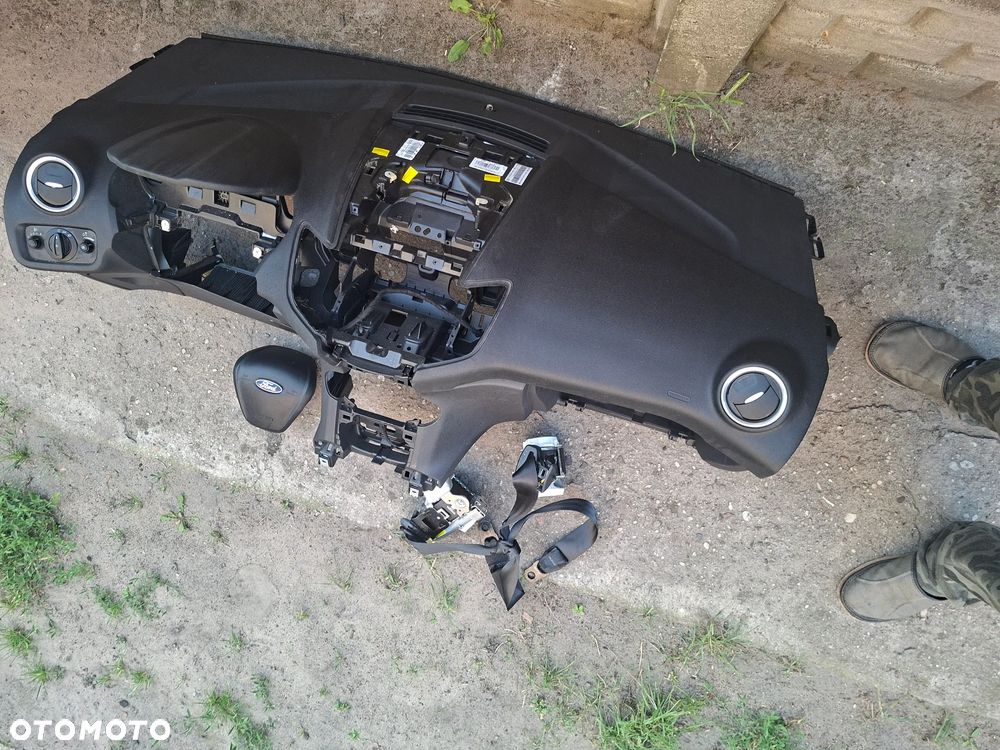 ford fiesta mk7 lift- DESKA KONSOLA AIRBAG PODUSZKI NAPINACZE PASY ORYGINAŁ  poznan - 3