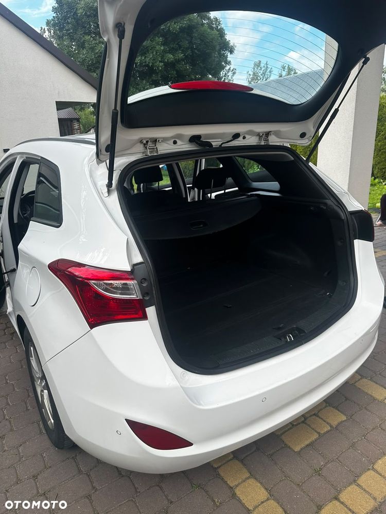 Hyundai i30 1.6 CRDi Comfort - 14