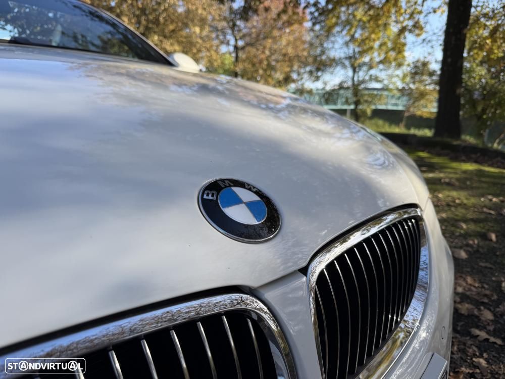 BMW 320 d Cabrio - 13