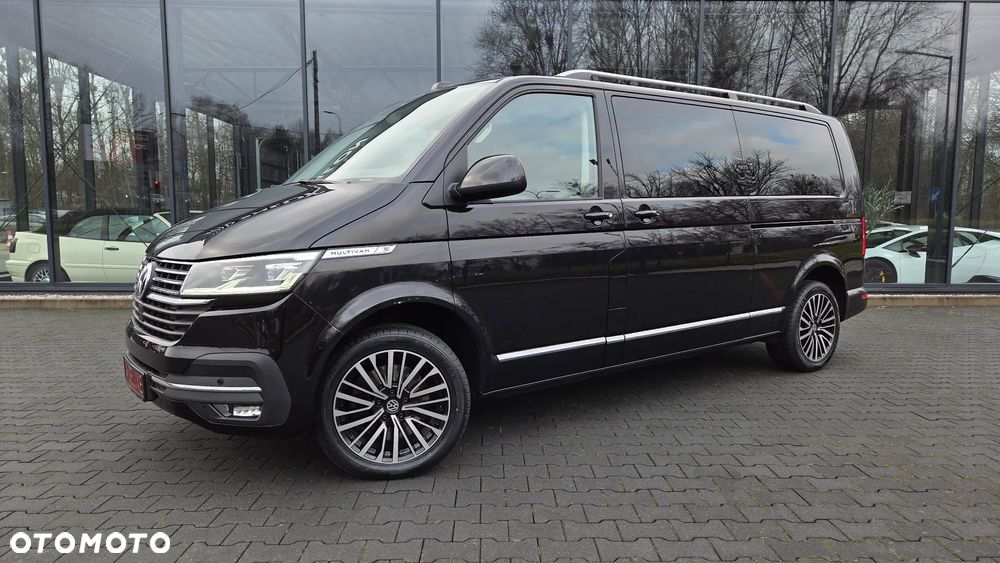 Volkswagen Multivan - 33