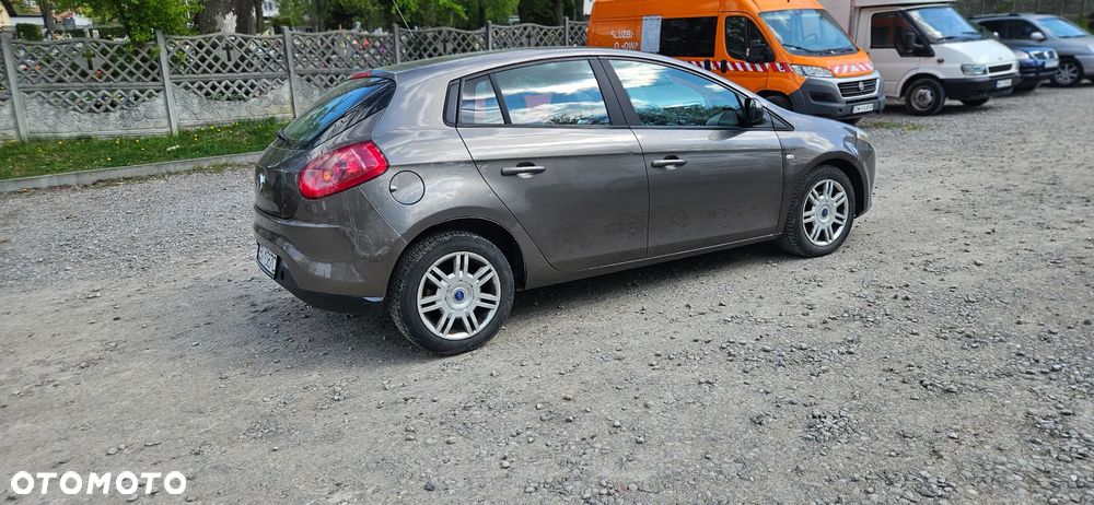 Fiat Bravo 1.9 Multijet 16V Dynamic - 5