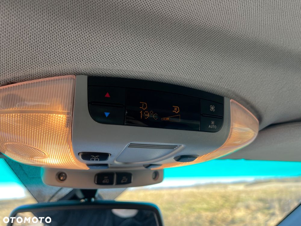 Mercedes-Benz Viano 3.0 CDI Ambiente (d³ugi) - 10