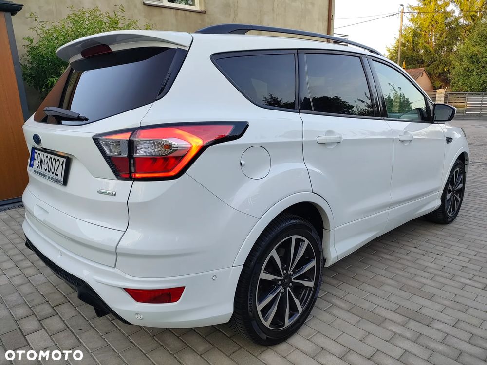 Ford Kuga 1.5 EcoBoost 2x4 ST-Line - 5