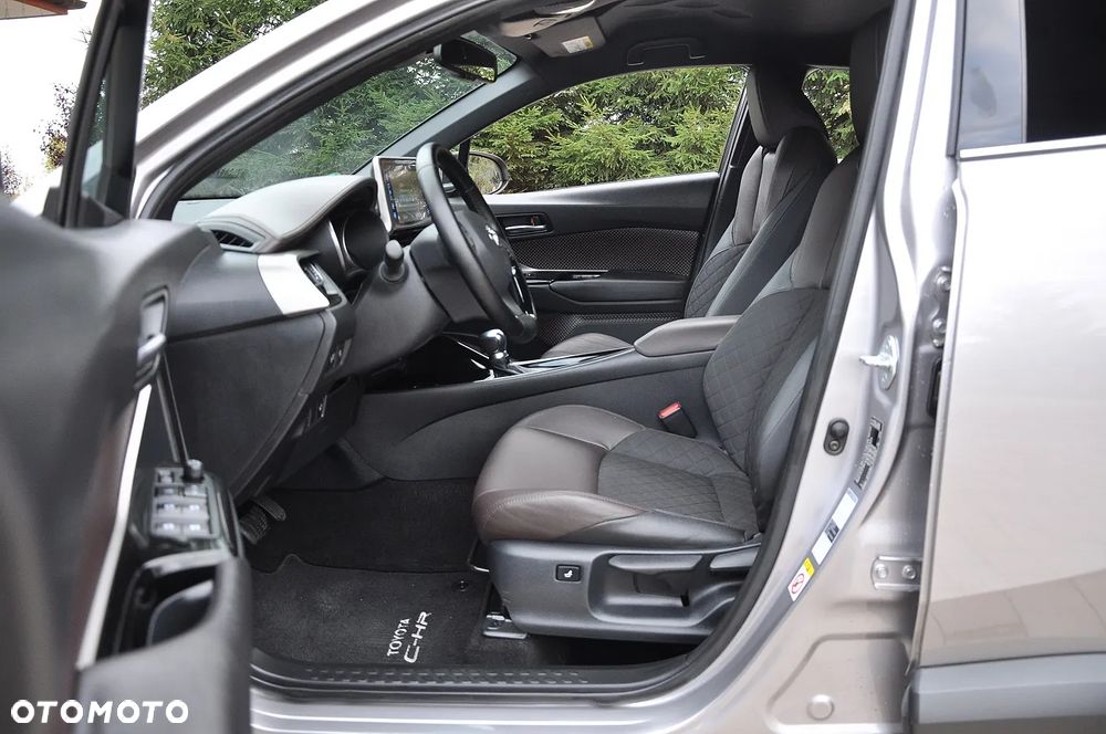 Toyota C-HR - 19